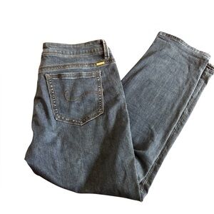 Women’s Diane Gilman  Dark Wash Straight Leg Jeans with Subtle Pocket Stitching